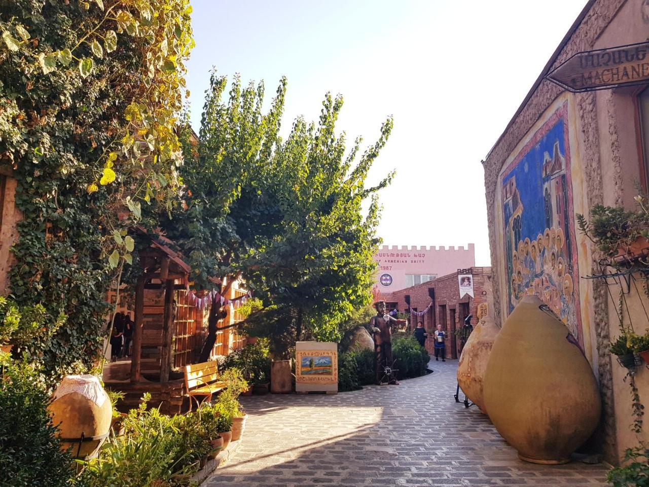 Machanents Art Hotel Vagharshapat Kültér fotó